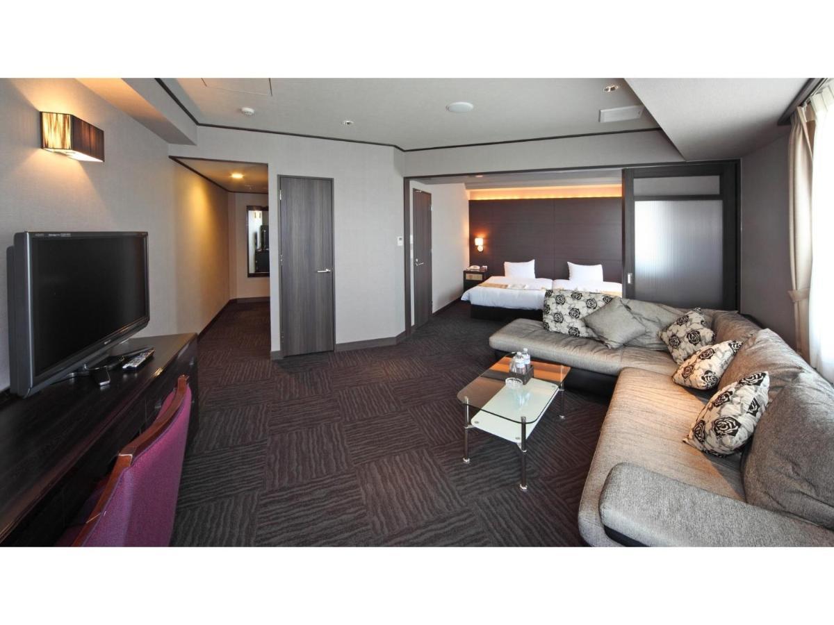 โฮเต็ล ซันพลาซ่า อิน ซาไก แอนเน็กส์ Hotel ซาคาอิ ภายนอก รูปภาพ