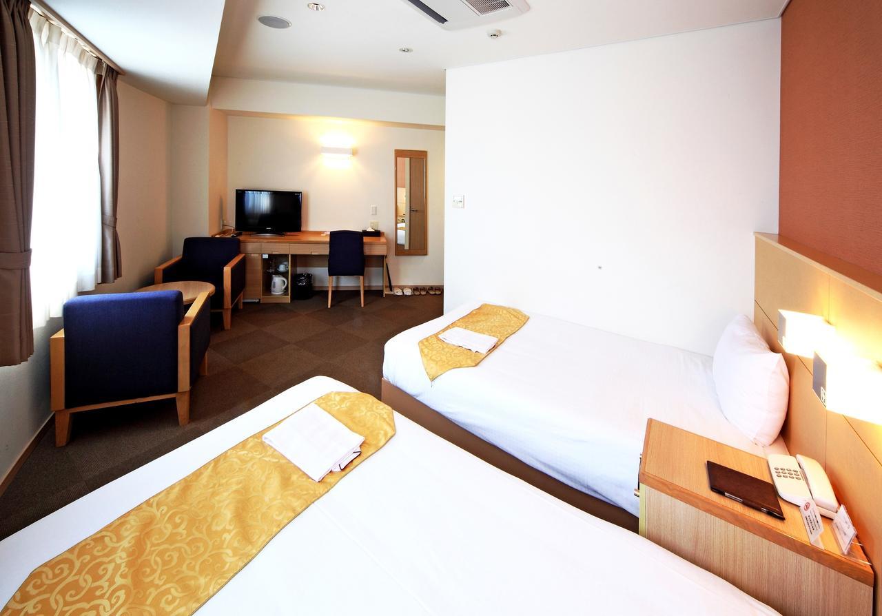 โฮเต็ล ซันพลาซ่า อิน ซาไก แอนเน็กส์ Hotel ซาคาอิ ภายนอก รูปภาพ