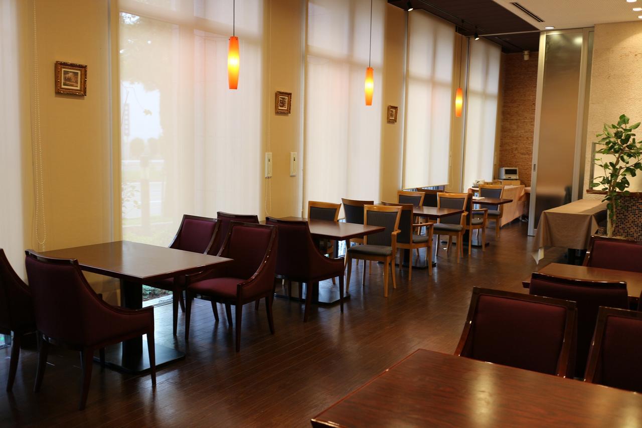 โฮเต็ล ซันพลาซ่า อิน ซาไก แอนเน็กส์ Hotel ซาคาอิ ภายนอก รูปภาพ